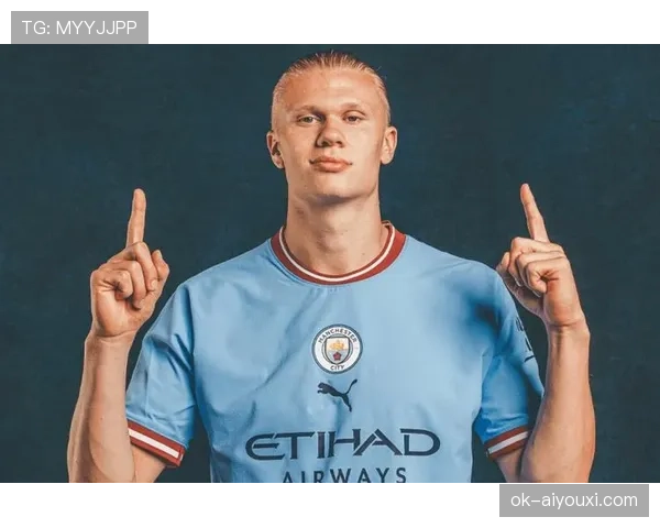 哈兰德的终结能力与战术角色：顶级中锋还是依赖体系的吃饼型前锋？