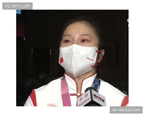 廖秋云训练完直接啃鸡腿？这自律和放纵切换也太真实了